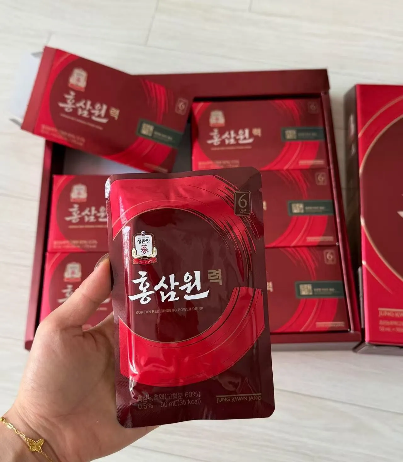 🌟韓國代購🌟   正官莊🇰🇷紅參滋補元力濃縮液禮盒50ml✖️30袋 6年根